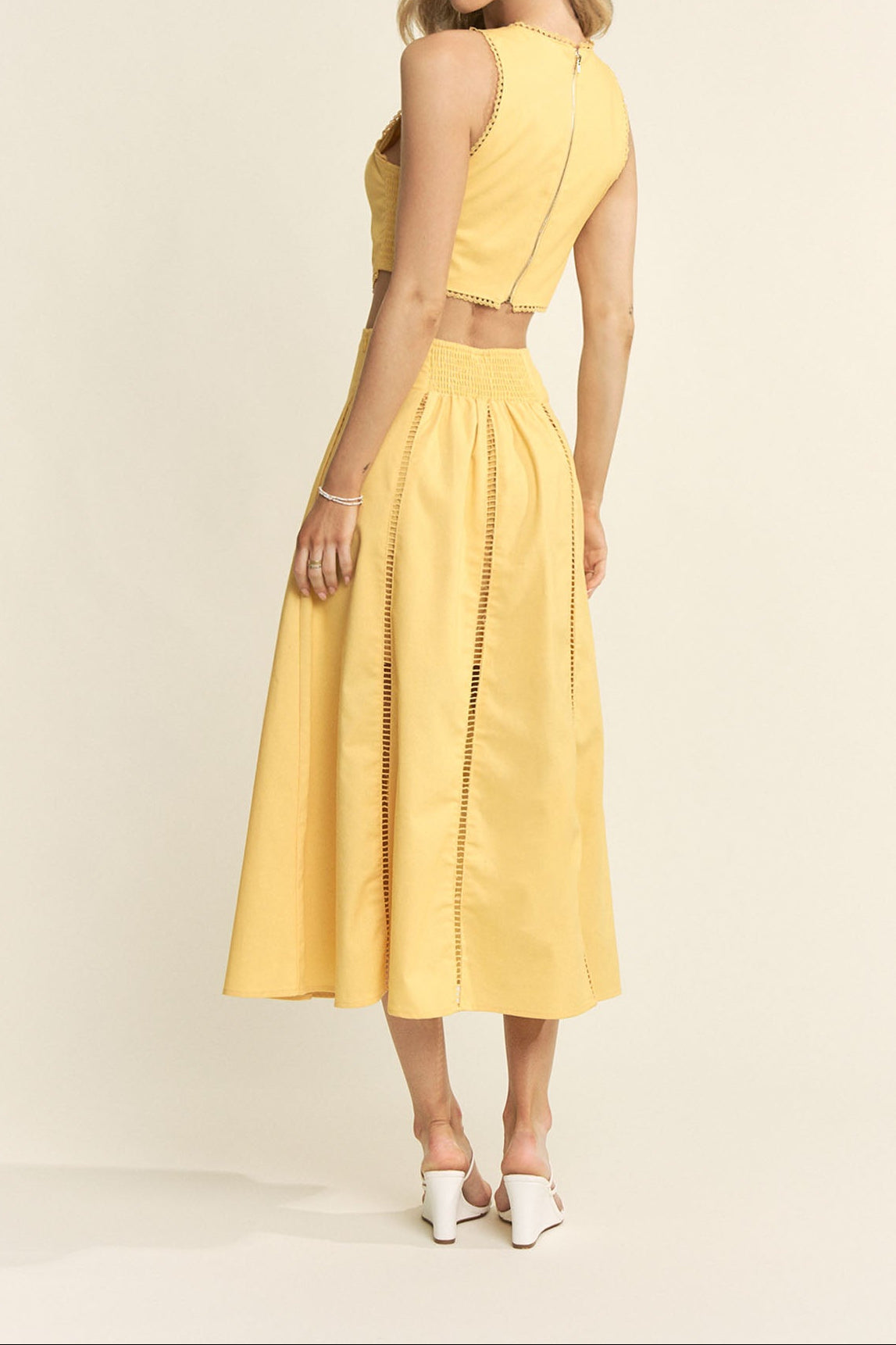 Edge Lace Round Neck Top & Lace Skirt Set