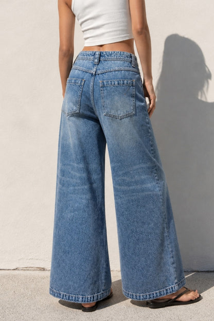 Washed Wide Curved Denim Jeans