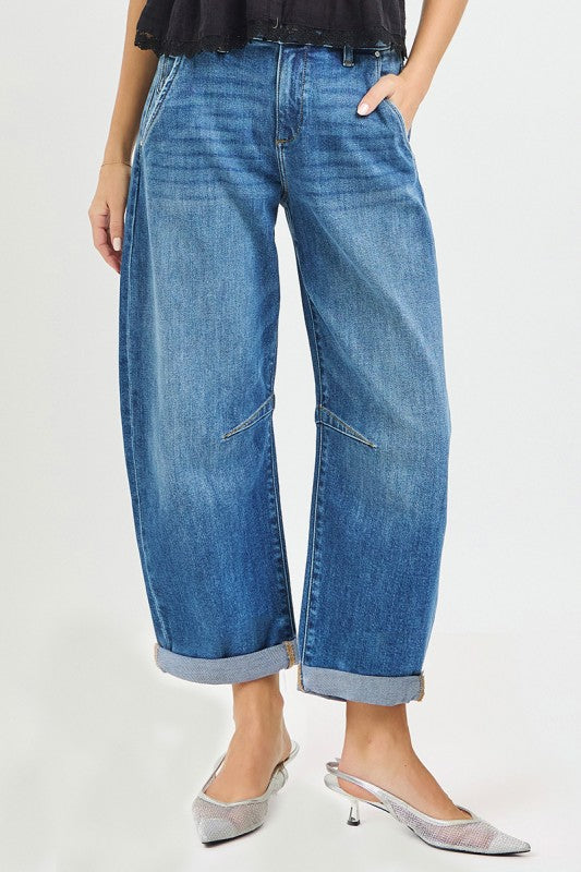 Slouchy Cropped Barrel Jeans With Cuffed Hem