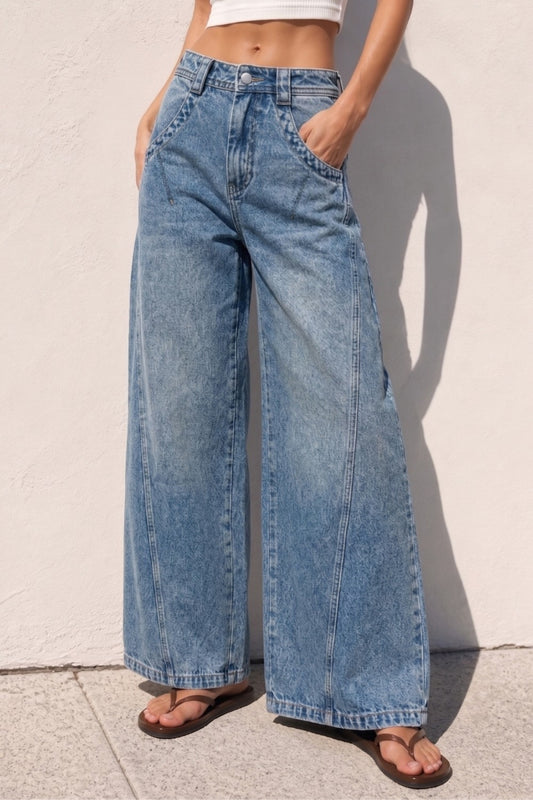Washed Wide Curved Denim Jeans