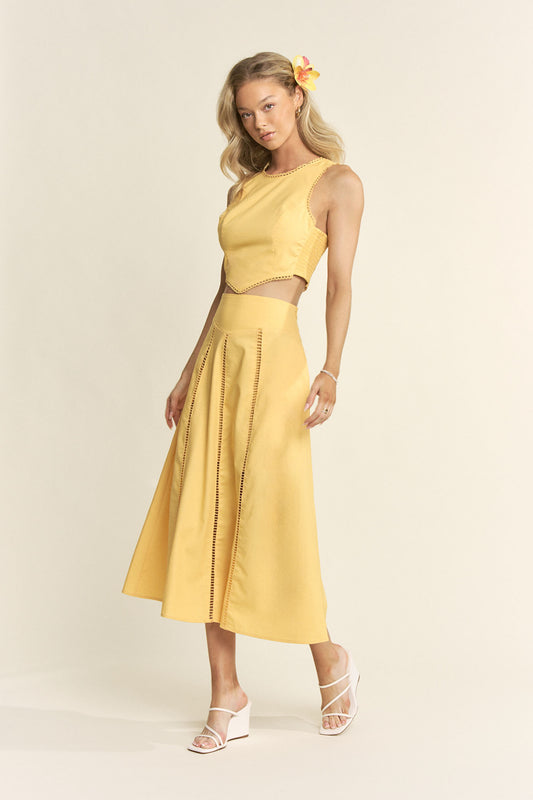 Edge Lace Round Neck Top & Lace Skirt Set