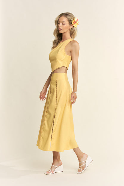 Edge Lace Round Neck Top & Lace Skirt Set