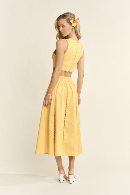 Edge Lace Round Neck Top & Lace Skirt Set